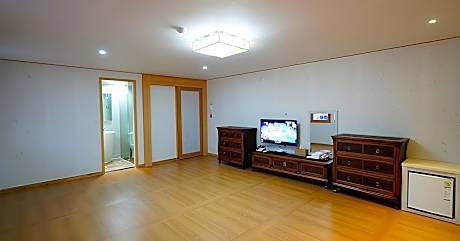 Ondol Room No.207
