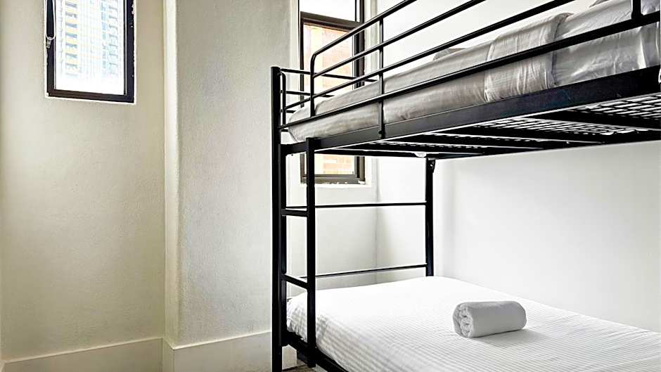 YHA Melbourne Central