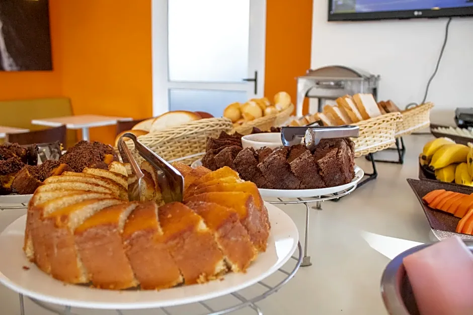 VOA Business Supreme Choice Hotel