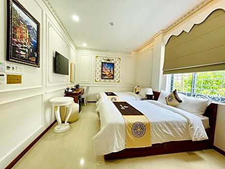 NEW PALACE HOTEL