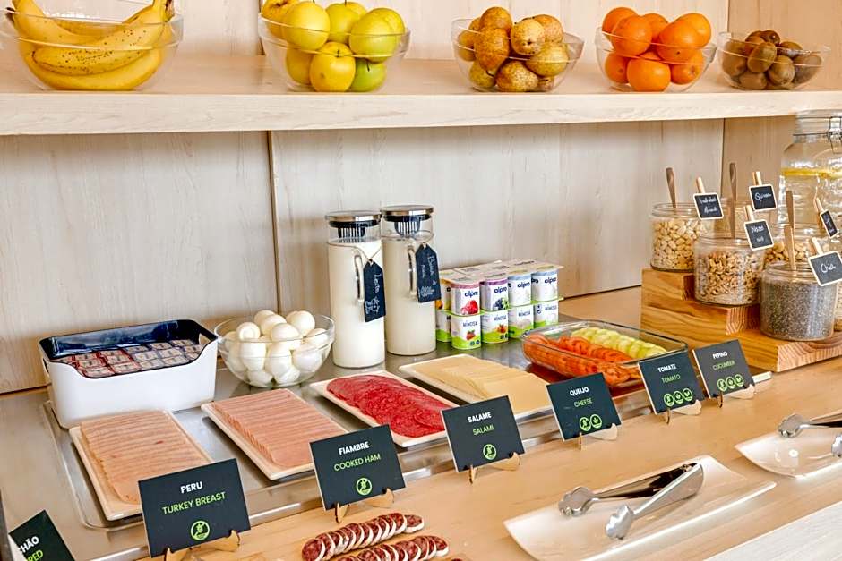 B&B HOTEL Famalicão