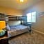 Deluxe Downtown Condo Close to Everything!