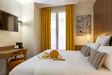 Classic Room - 1 Queen Bed