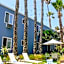 Bayside Hotel