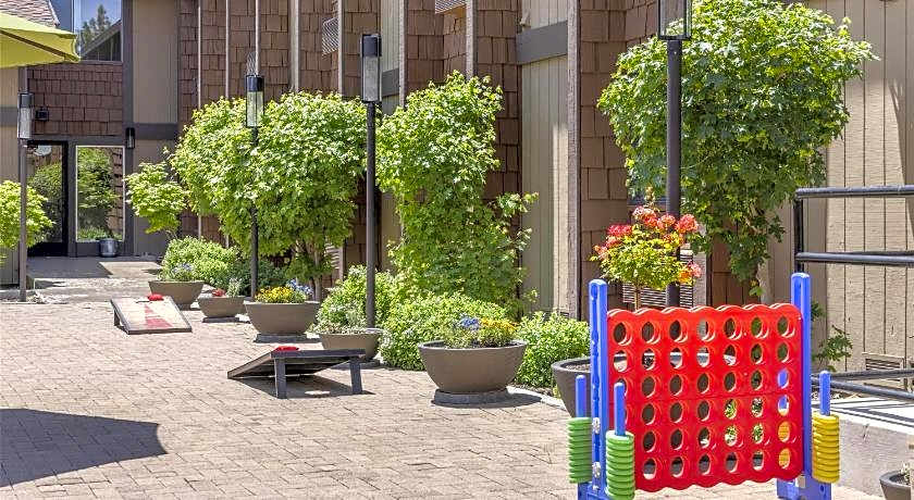 Best Western Plus Truckee-Tahoe Hotel