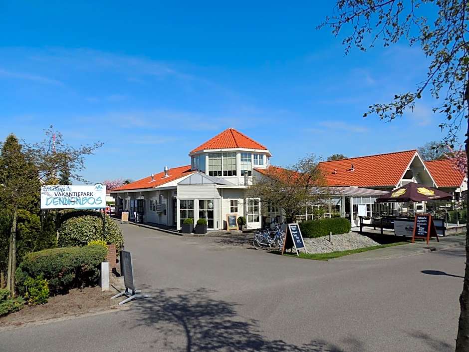 Strandhotel Dennenbos
