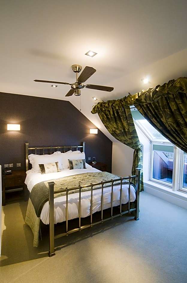 Hall Farm Hotel And Restaurant