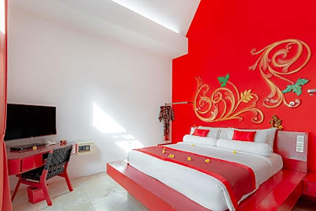 Superior Double or Twin Room with Pool View