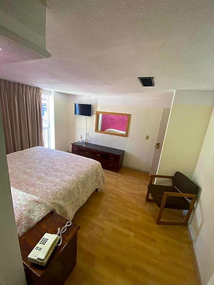 Hotel Zacatecas Courts
