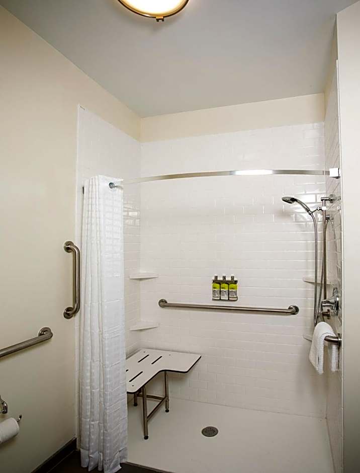 CANDLEWOOD SUITES - JACKSONVILLE - MAYPORT By IHG