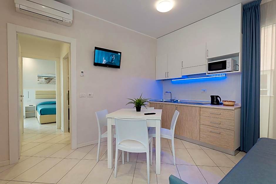 White Suite & Apartments