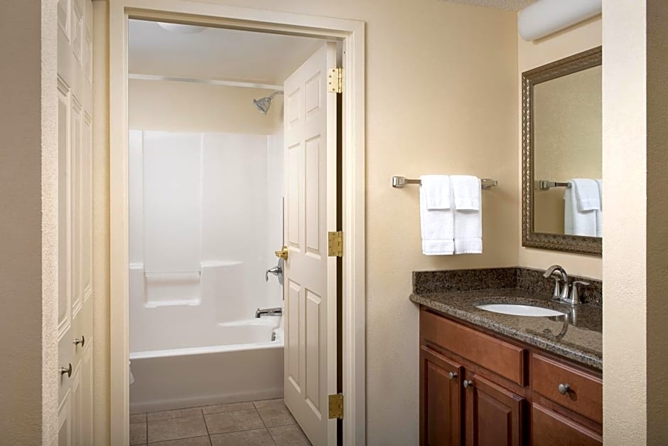 Staybridge Suites North Brunswick