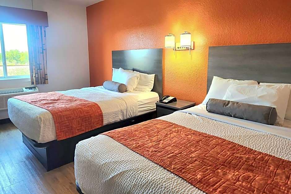 Howard Johnson by Wyndham Galveston