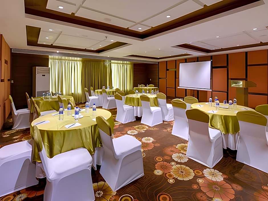 Pride Plaza Hotel Kolkata