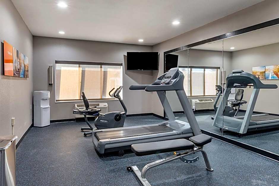 Comfort Inn & Suites