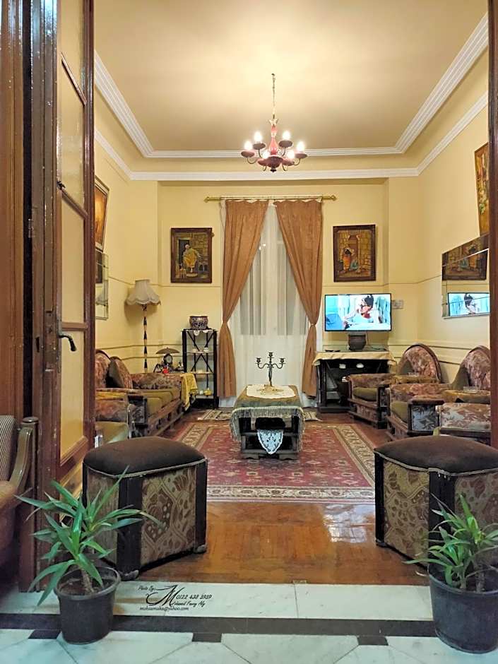 Triomphe Hostel