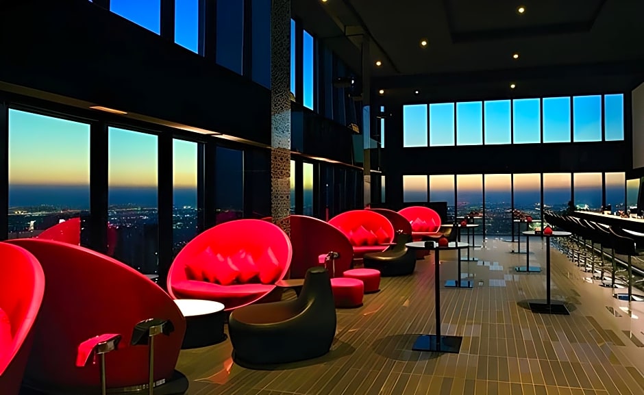 Kempinski Residences & Suites