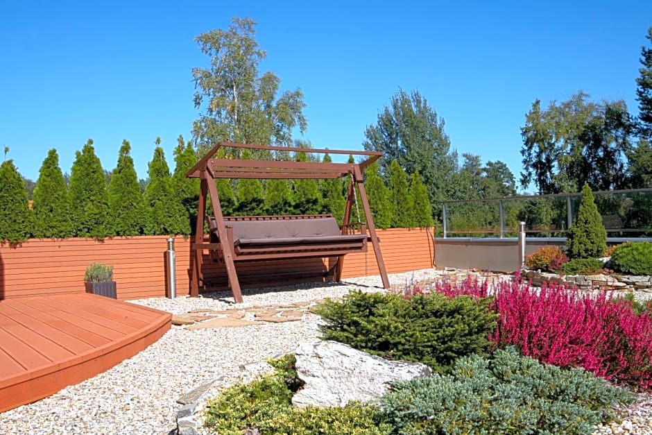 PRIVILEGED LESN¿ - with Garden Terrace, Tatransk¿omnica 2 km