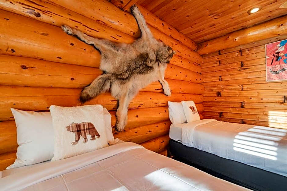 Snowridge Chalet by Outpost Whistler