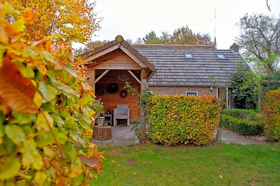 Foto 1 dari 7 — Vacation Home