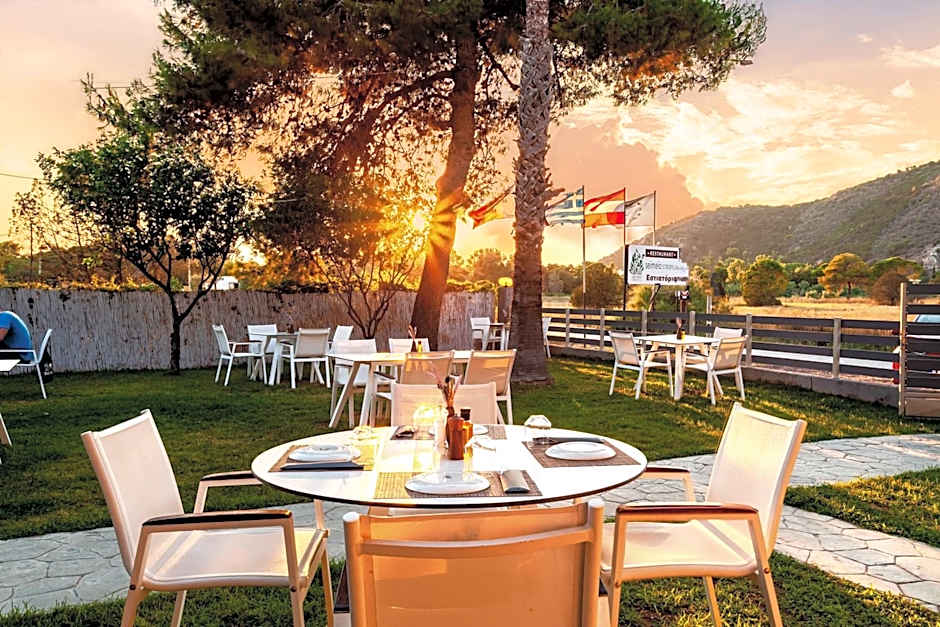 Kalogria Summer Retreats - Seimeio Strofilia, Sunny Vibes