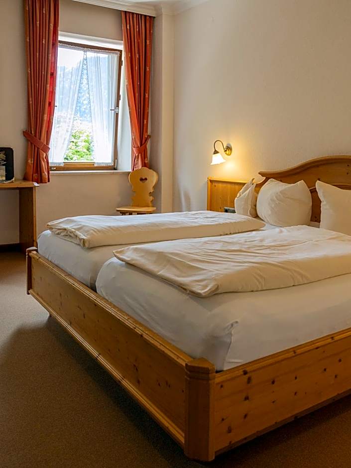Postgasthof, Hotel Rote-Wand