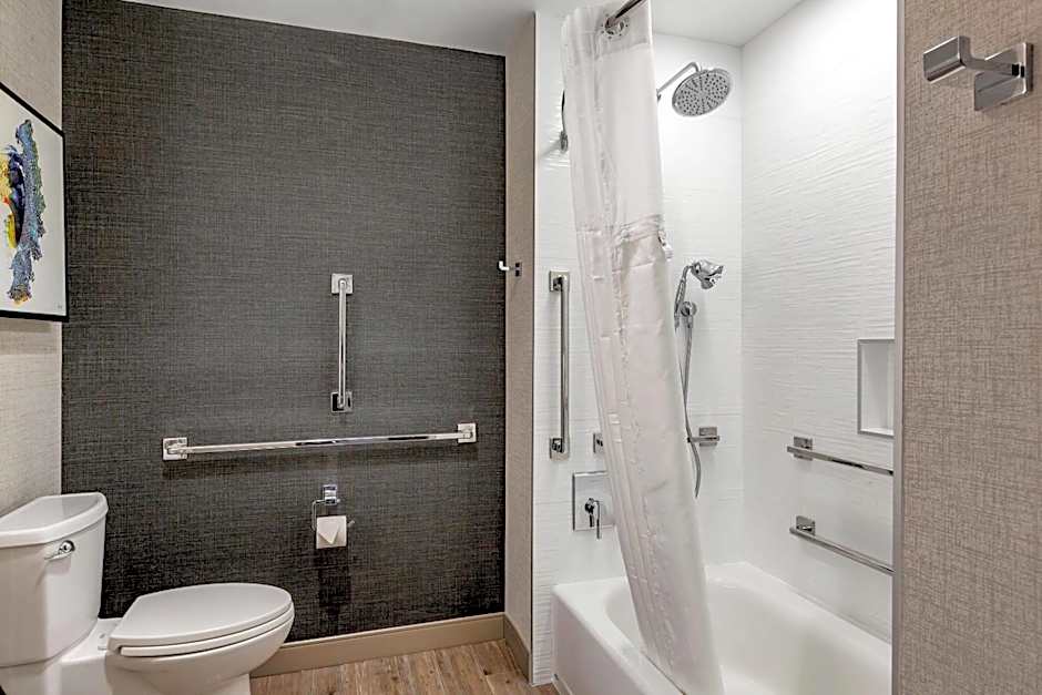 Cambria Hotel Manchester South Windsor