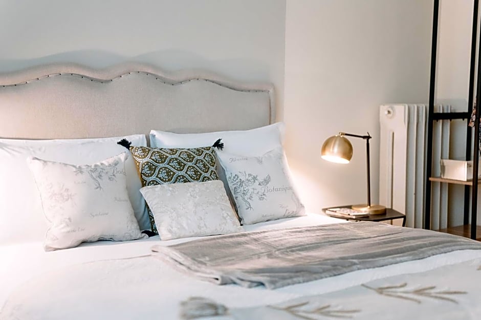 Le Flaneur Bed And Breakfast – Verona, TN