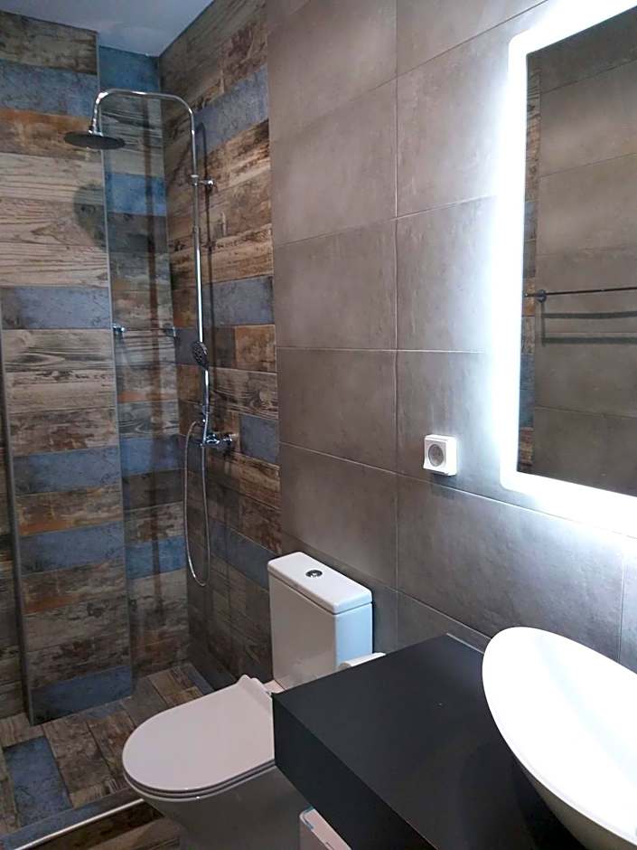 Pillbox Seafront Studios and Apartments