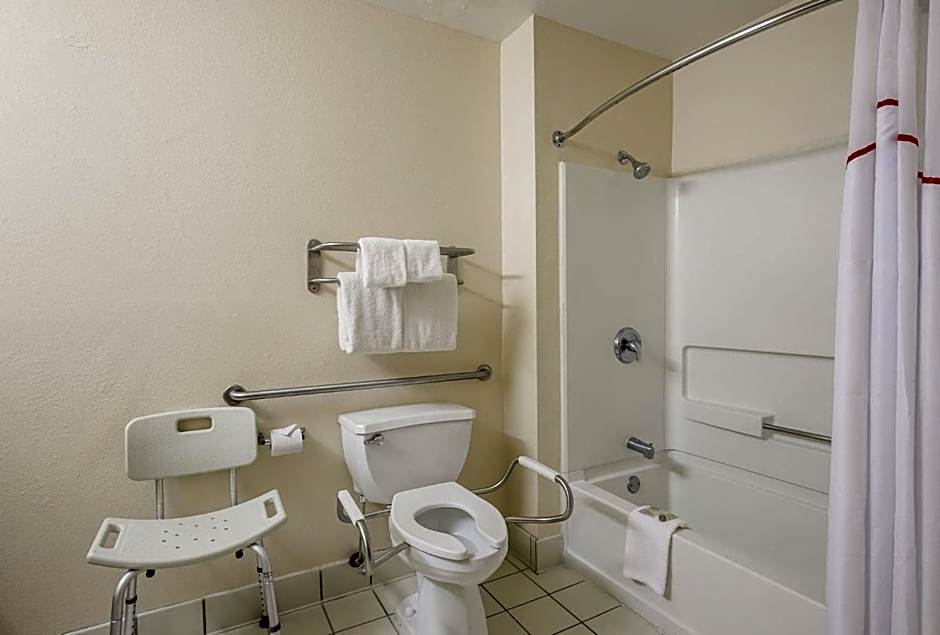 Red Roof Inn & Suites Knoxville East