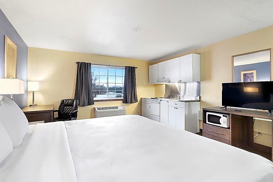 Days Inn & Conference Center by Wyndham Ellensburg