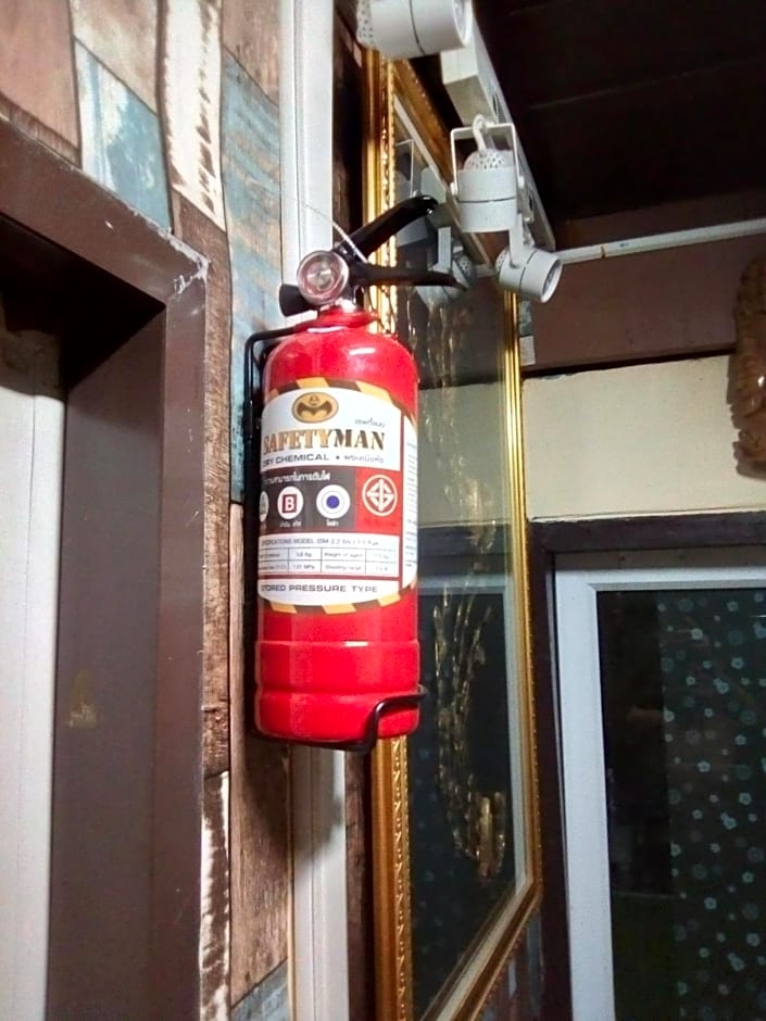 Ban Kru Ae mixed dorm