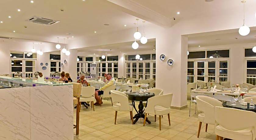 Silver Sands Serenity