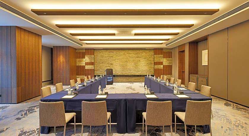 Four Points by Sheraton Yiyang