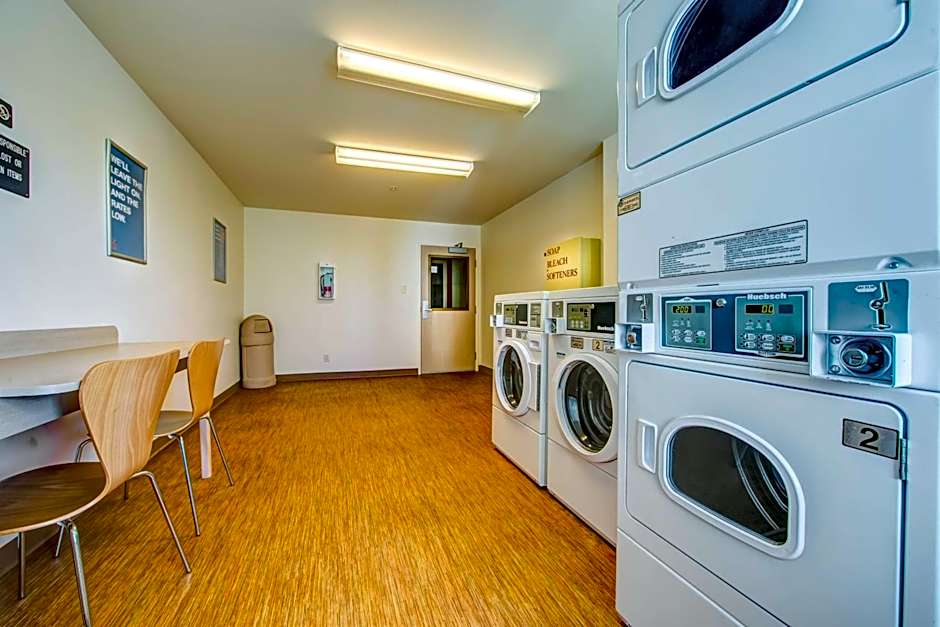 Motel 6-Burlington, ON - Toronto West - Oakville