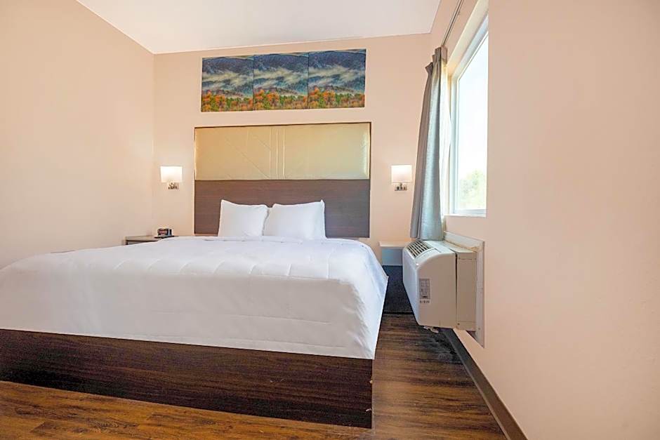 OYO Hotel Adairsville Calhoun South I-75