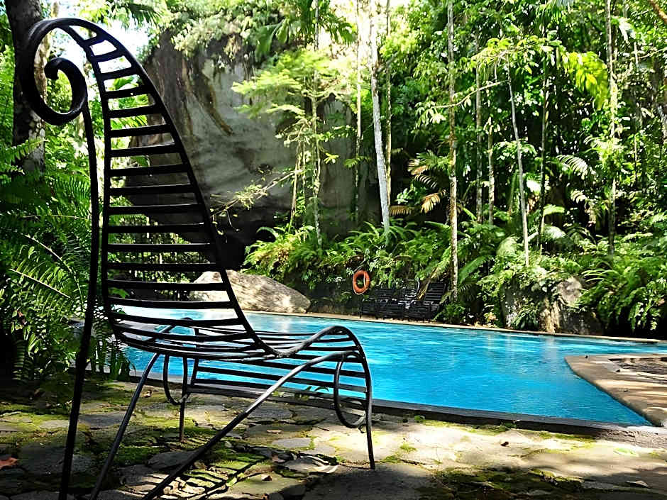 Boulder Garden Hotel