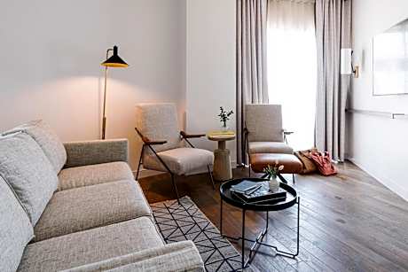 Urban Studio One King