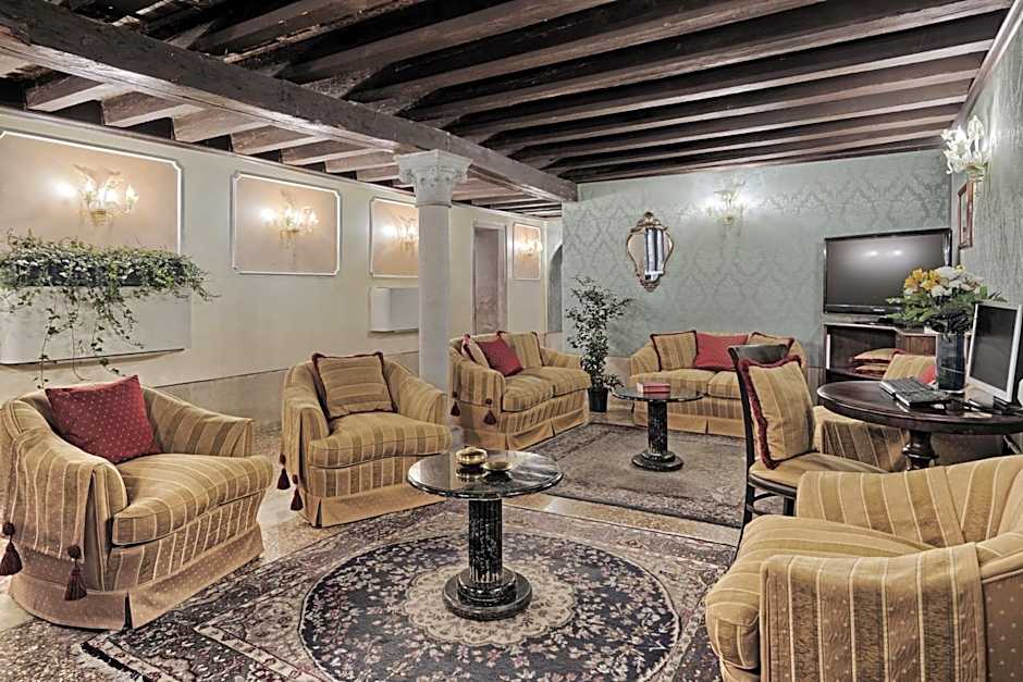 Hotel Pausania