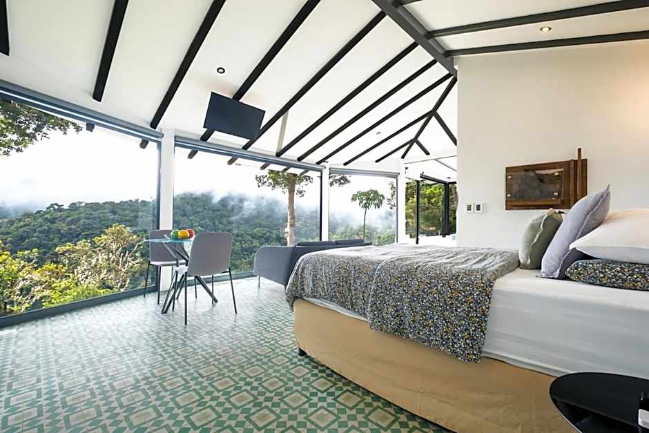 Dantica Cloud Forest Lodge