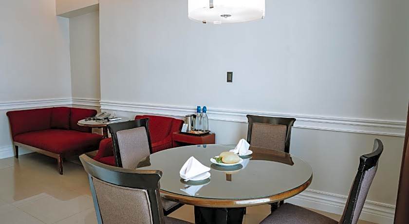 Metrocentre Hotel & Convention Center