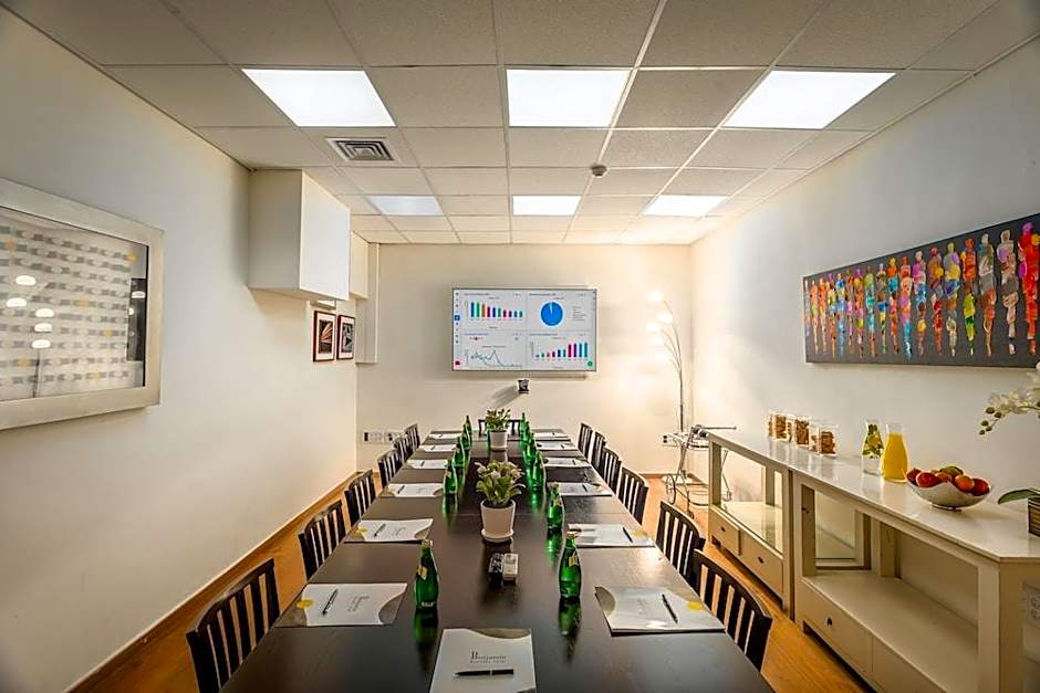 Benjamin Business Hotel