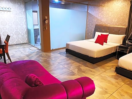Star Romantic Hotel