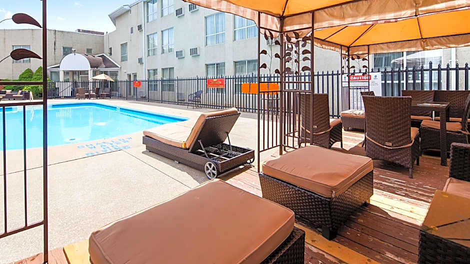 Best Western Little River Inn