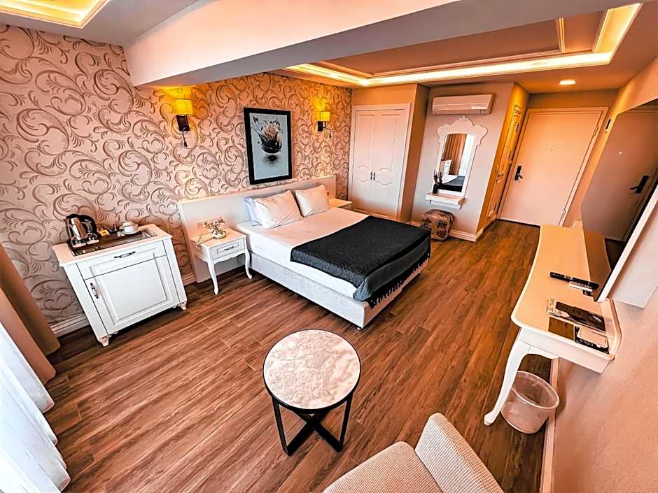 Assos Longevity Hotel