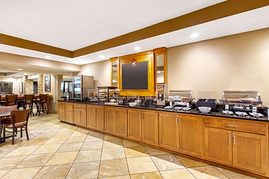 AmericInn by Wyndham Madison West