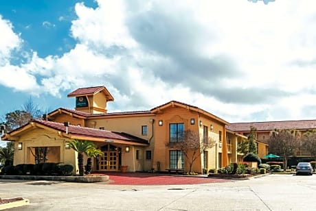 La Quinta Inn by Wyndham New Orleans West Bank / Gretna