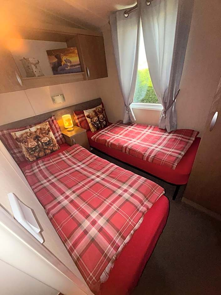 Prestige Static Caravan on 5 Star Holiday Park