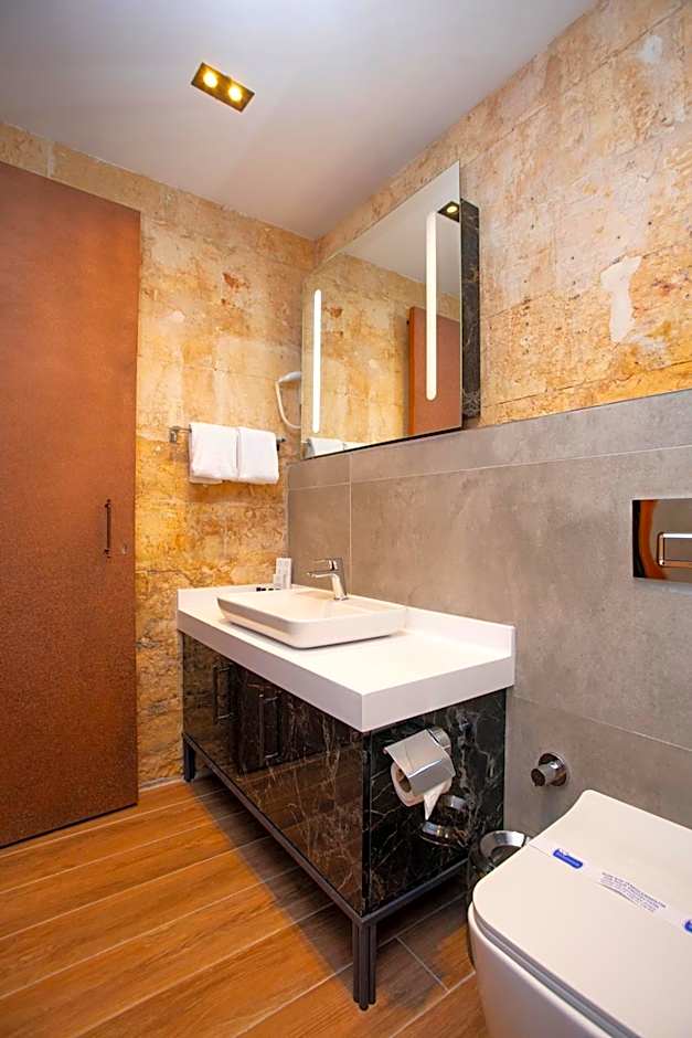 Bayazhan Hotel ve Restaurant