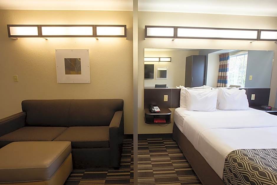 Microtel Inn & Suites By Wyndham Waynesburg